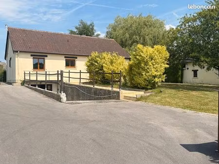 pavillon 4 pièces 90 m²