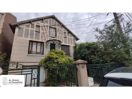 maison 7 pièces 88 m²