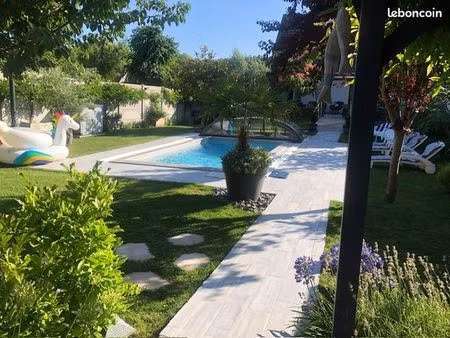 maison avec piscine
