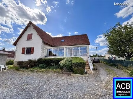 maison 8 pièces 169 m²