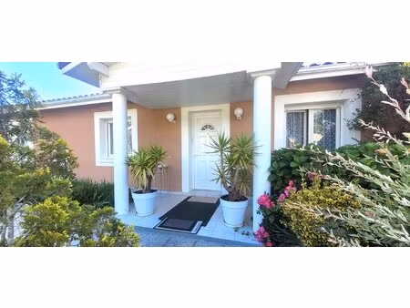 charmante maison t4 130m² de plain-pied