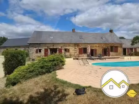 vente longère et corps de ferme piscine à pouance (49420) : à vendre piscine / 178m² pouan