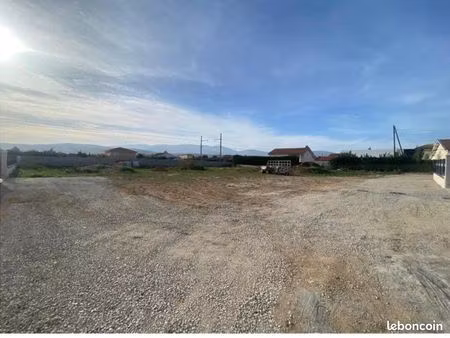 terrain a saint maurice l'exil 1820m2 permis accepté
