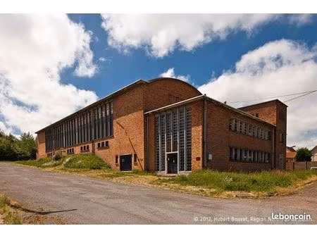 local 20 m² – bureau / activité indépendante