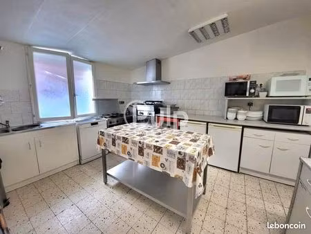 restaurant 270 m²
