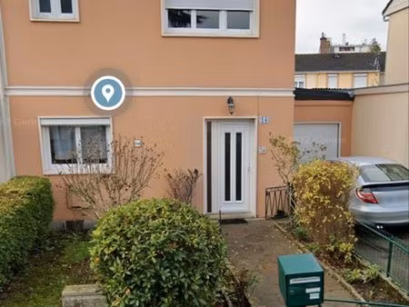 maison 3 chambres + jardin + garage