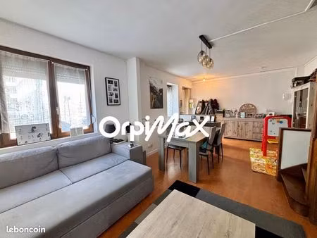 maison 3 pièces 65 m²