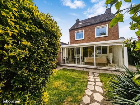 maison 4 pièces 93 m²