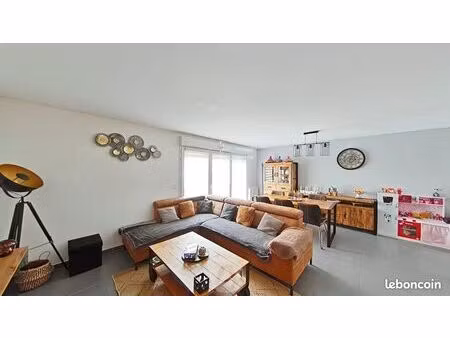 maison 4 pièces 81 m²