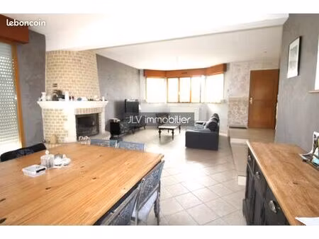 maison 7 pièces 150 m²