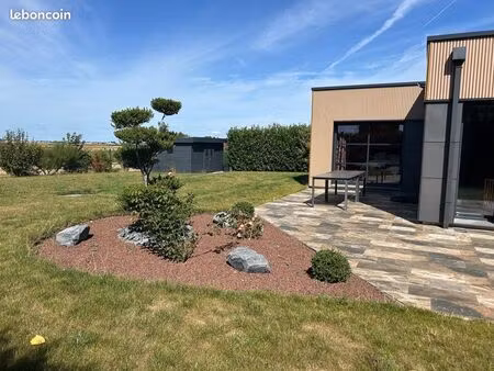 maison individuelle - entièrement rénovée