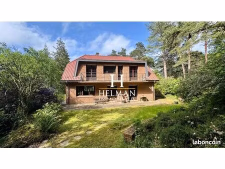 villa 7 pièces 181 m²