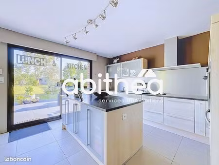 maison 6 pièces 214 m²