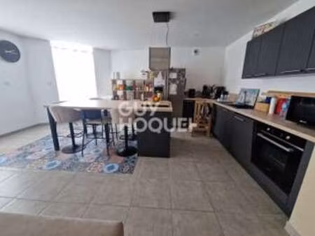 location maison à prée-d'anjou (53200) : à louer / 118m² prée-d'anjou