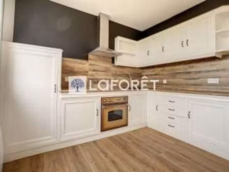 location maison à argentonnay (79150) : à louer / 88m² argentonnay