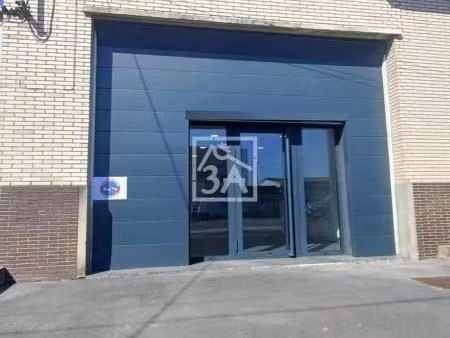 local commercial 70 m²