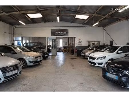 recherche local commercial automobile