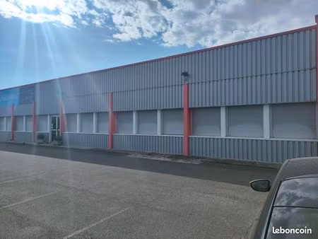 bâtiment industriel 3200 m² divisible – idéal activité ou investissement