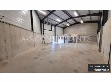 local d'activite 180 m² saint pierre de boeuf