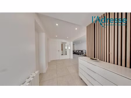 vente appartement 3 pièces  70.00m²  noisy