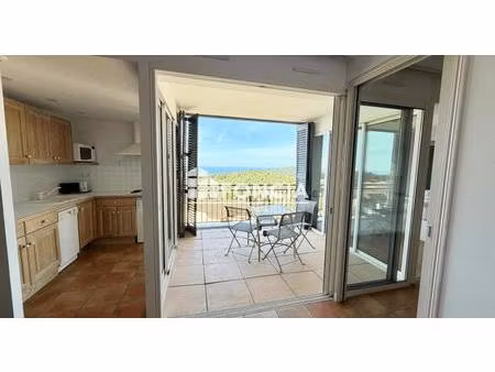 superbe appartement 2 pièces avec vue mer panoramique et golf – résidence du golf de fréga