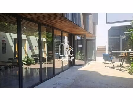 vente bureaux 323 m²