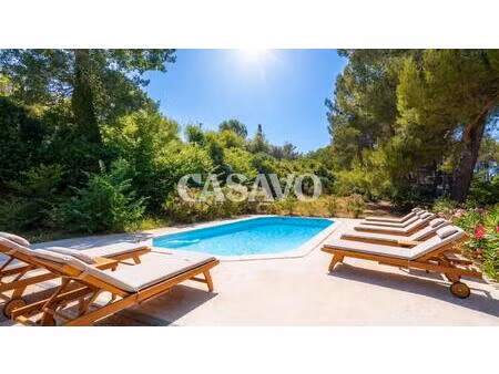 vente maison 6 pièces de 205m² - 13100 aix-en-provence