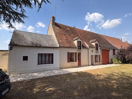 exclusivité ! longère de caractère 165 m² avec dépendances sur 7 269 m² de terrain à chass