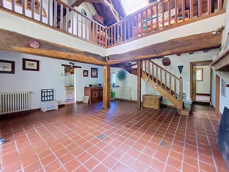 vente maison 5 pièces  142.00m²  montrevault
