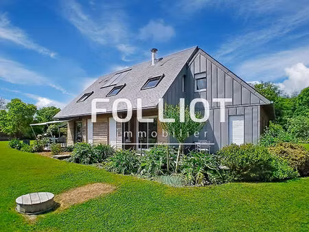 à vendre - maison spacieuse et baignée de lumière -rare sur le secteur