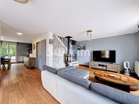 maison individuelle de 5 pièces avec studio