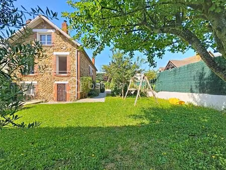 belle maison familiale avec fort potentiel