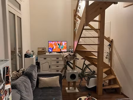 centre ville grand t1 bis avec mezzanine de 29m proche stade