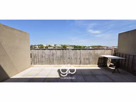 appartement t4 avec vue 2 terrasses et 2 garages