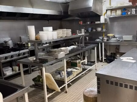 vente commerce paris 75017 270m²