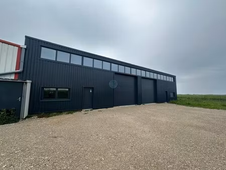 location local d’activités janville 28310 290m²