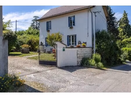 maison 100 m² sur 525 m²