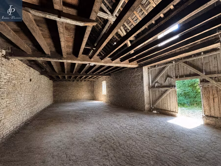 a vendre vieux chenove belle grange a renover