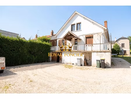 maison de famille  proche des commodités
