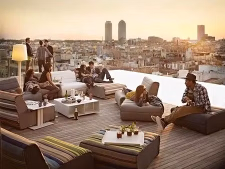 t4 sud ouest terrasse parking