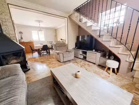 maison familiale 5 pieces avec sous-sol total - guillerval (91)