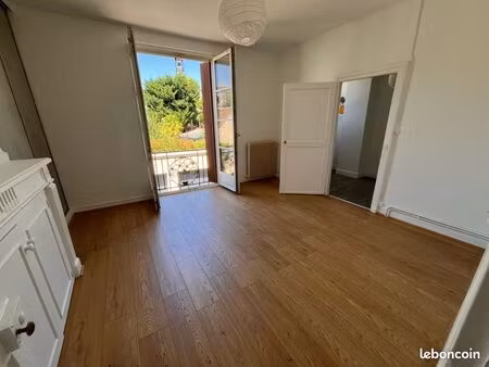 location appartement t2 55m2 centre ville amboise