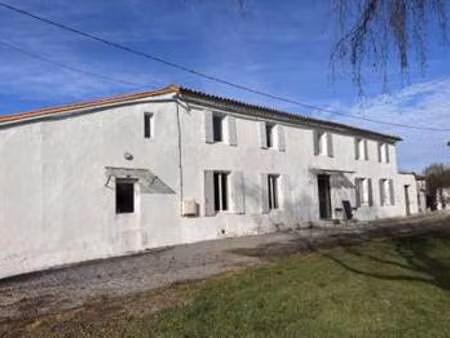 vente maison à mirambeau (17150) : à vendre / 300m² mirambeau
