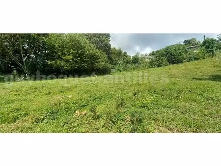 terrain à bâtir de 613 m² sur sainte-marie