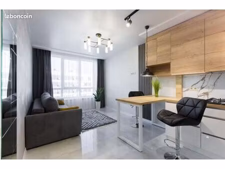 appartement 4 pièces 84 m²