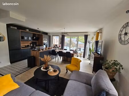 appartement cosy 3 pièces meublé proche toutes commodités