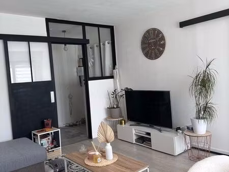 appartement t2 de 50m2 dans quartier recherché