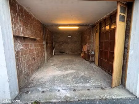garage à louer