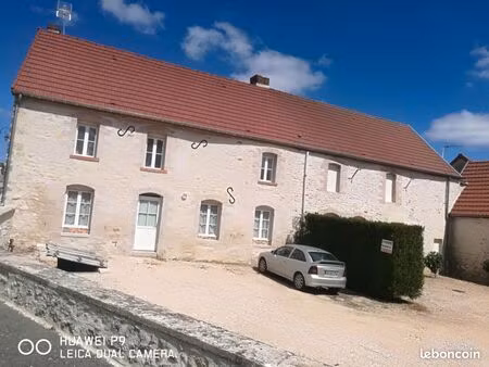 maison a louer a lagery