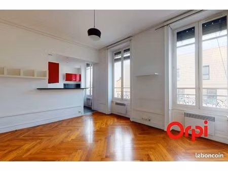 appartement 2 pièces 43 m²